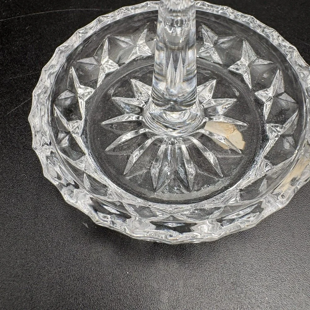 Vintage 24% Lead Crystal round ring holder